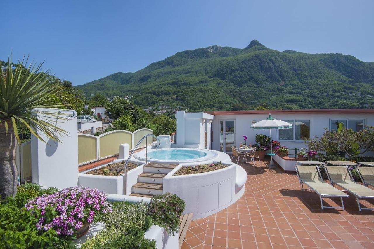 Hotel Villa Sirena - Thermae & Spa Ischia Kültér fotó